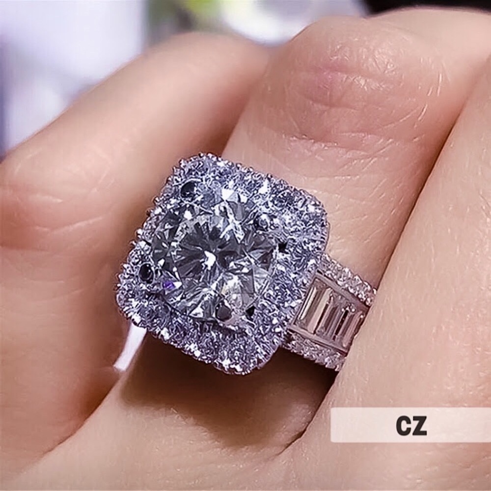 ⚜️[𝟯𝟬%𝗢𝗙𝗙|𝗯𝘂𝗻𝗱𝗹𝗲𝘀 𝟯+]⚜️CZ Big Silver Halo Ring NEW